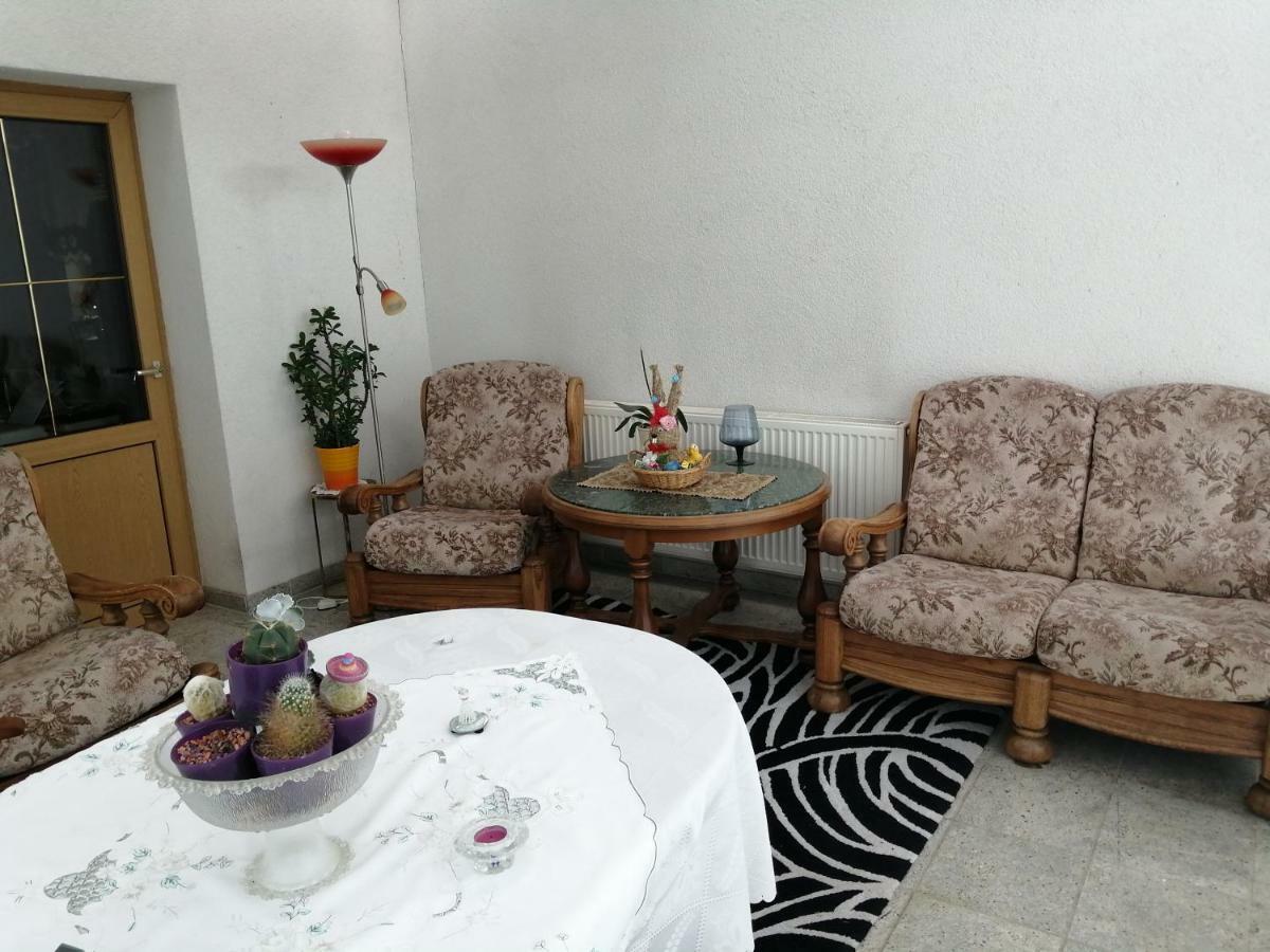 Kleines Haus Im Oderbruch Apartment Neutrebbin Exterior foto